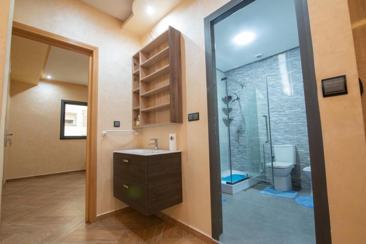 Adam'S Apartments,Self Checkin 6 Mins To Beach Downtown Fiber Optic Wifi Free Parking Same Rules As Hotels Agadir Exterior foto